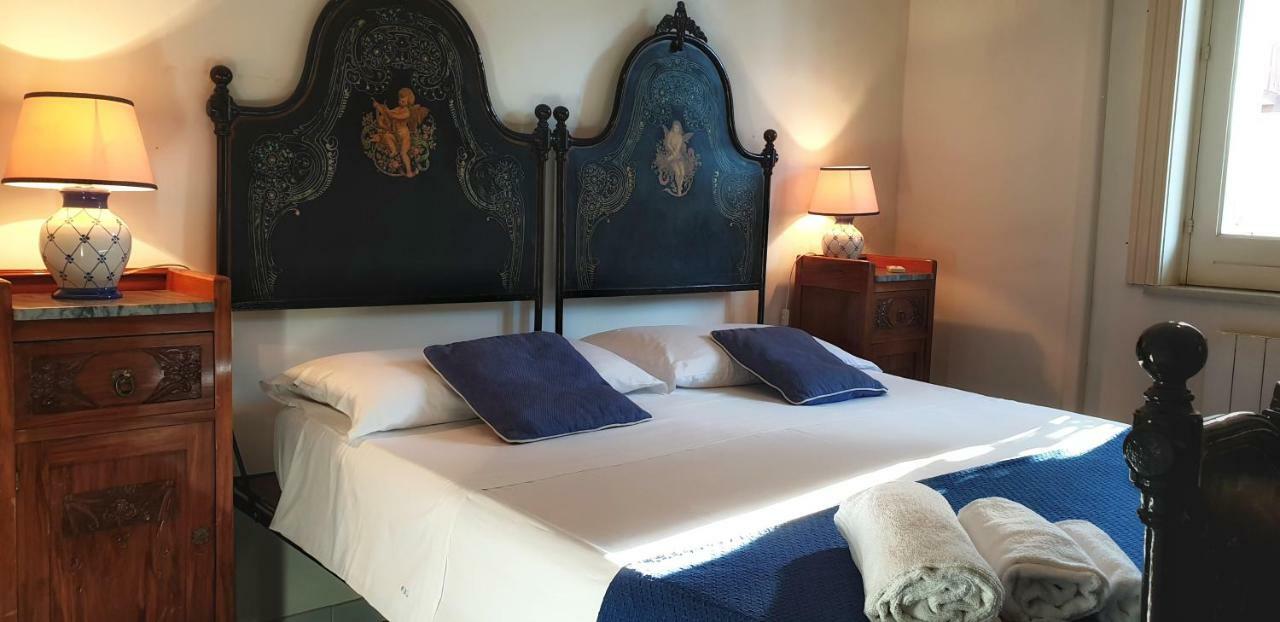 Villa Del Melograno Patti Kültér fotó